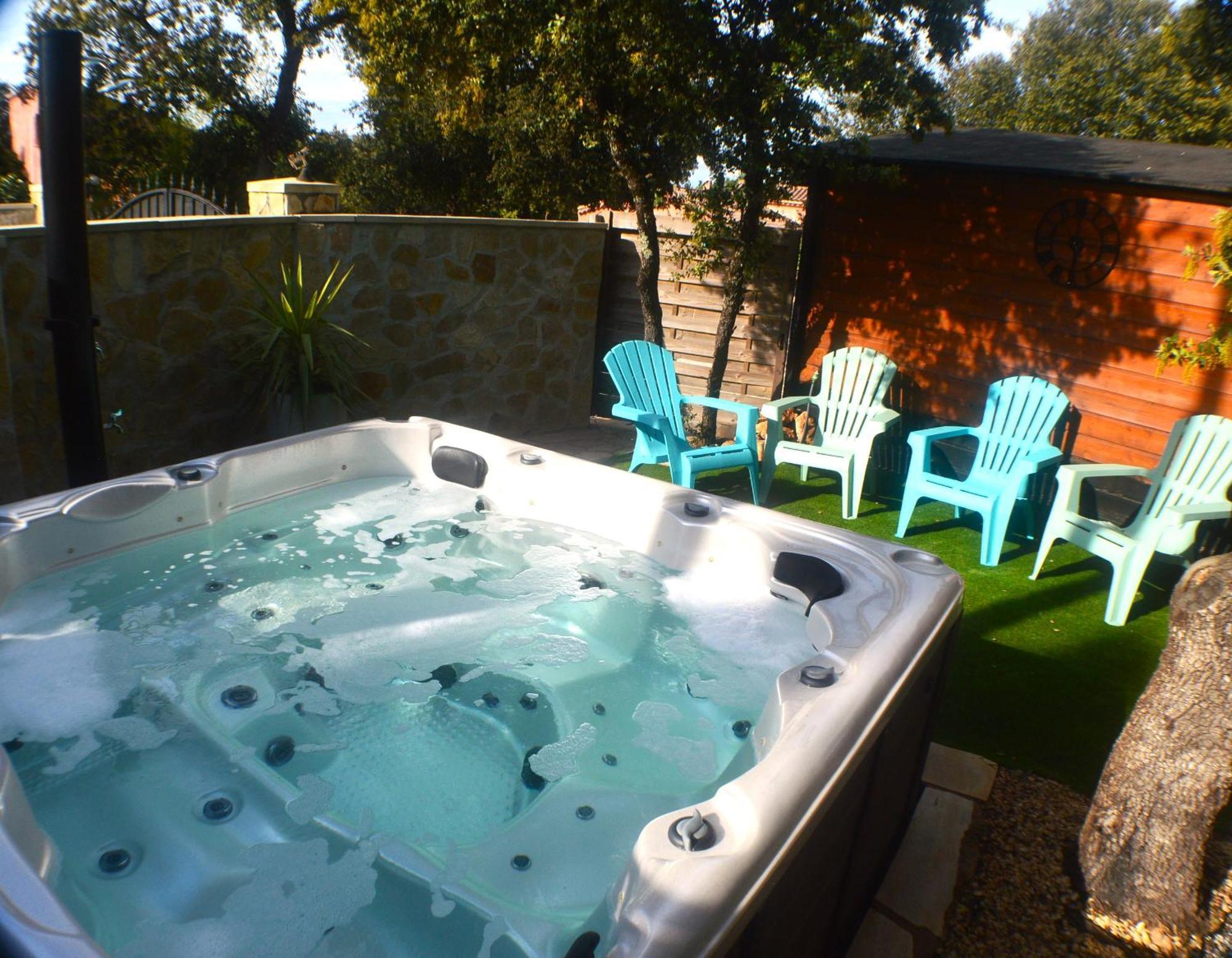 Néoules La Rose Des Vents & Spa - Gite La Parenthese מראה חיצוני תמונה